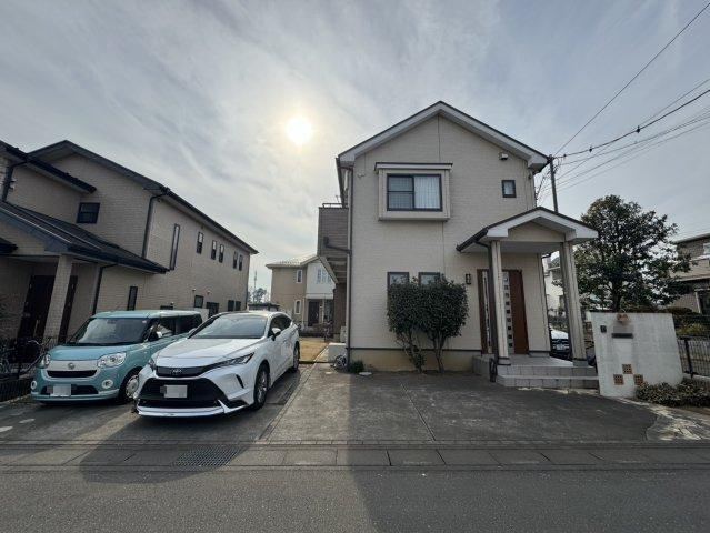 Spacious 3LDK Home with Loft in Kawagoe - Photo 1