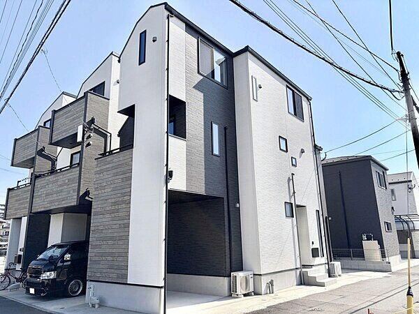 3LDK house in Onojo, Fukuoka - Photo 1