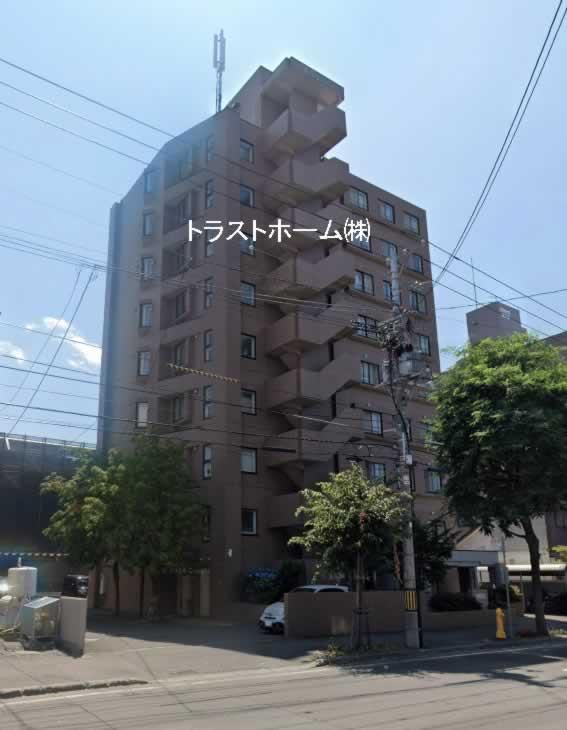 Pet-Friendly 4LDK Apartment in Chuo, Sapporo - Photo 1
