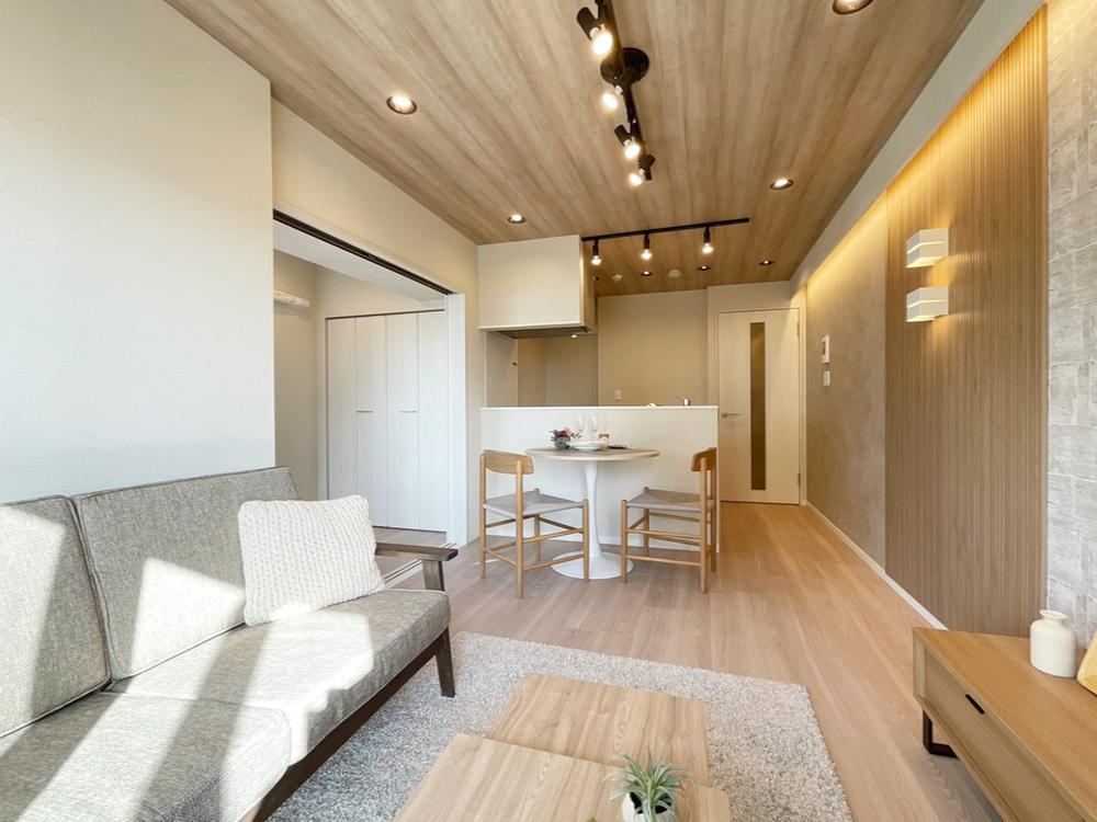 Charming 1LDK Apartment in Ikebukuro, Tokyo - Photo 1