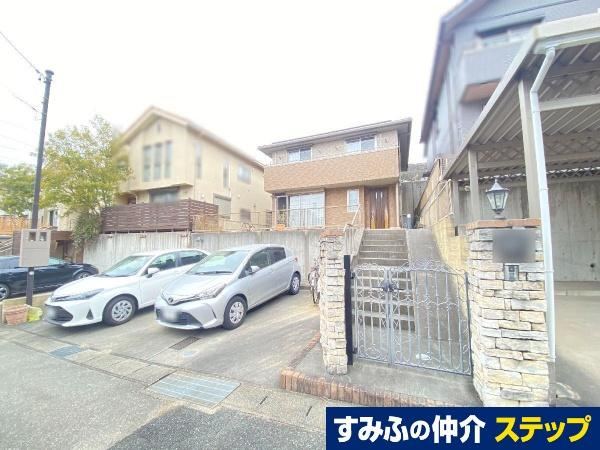 Sunny 4LDK Home with Solar Power in Nagoya - Photo 1