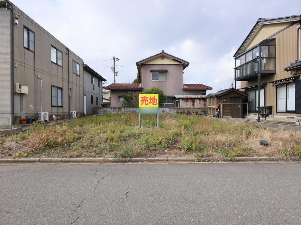 173 m² land in Sakai, Fukui - Photo 1