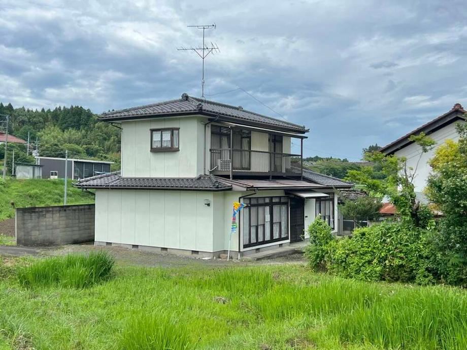 Spacious 6DK House in Nature-Rich Area of Nihonmatsu - Photo 1