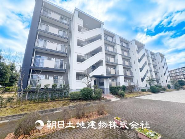 Spacious 2LDK Apartment in Midori Ward - Photo 1