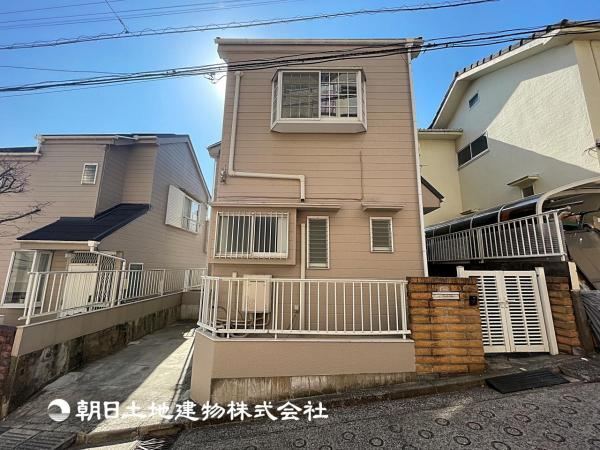 Charming 3LDK+S House in Isogo, Yokohama - Photo 1
