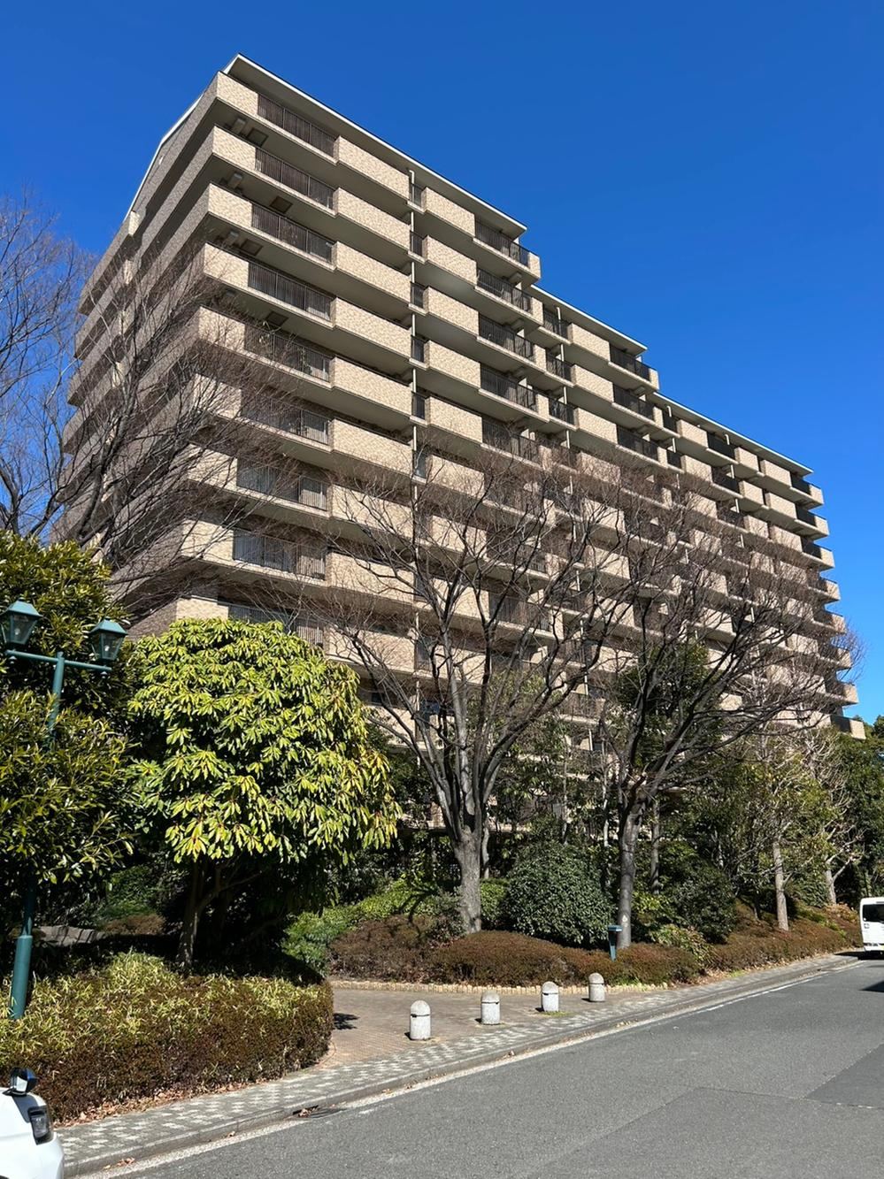 Spacious 4LDK Apartment in Honmoku-Hara - Photo 1