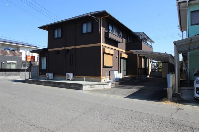 3LDK house in Isesaki, Gunma - Photo 1