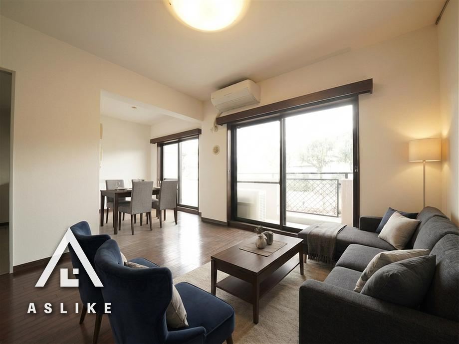 Charming 3LDK Apartment with Private Garden - Photo 1