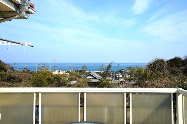 Charming 2LDK House with Ocean View in Kashima - Photo 1