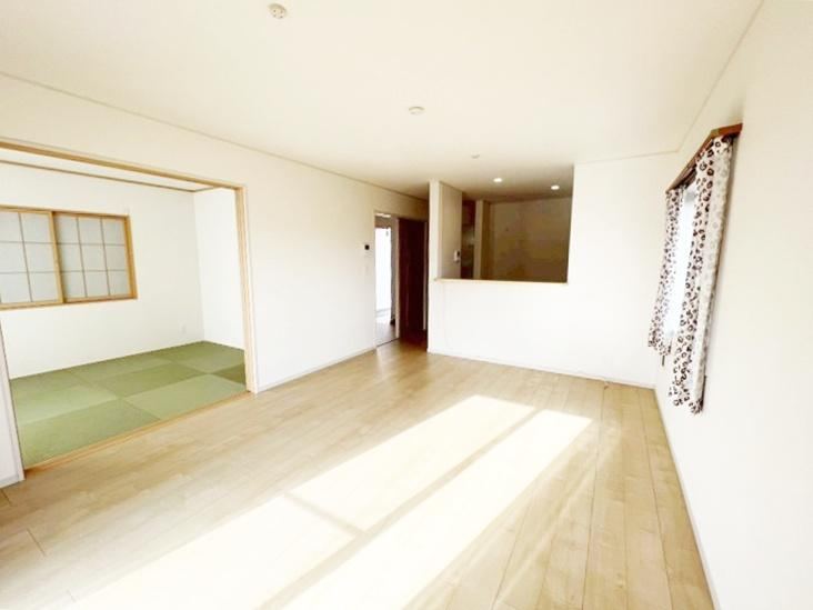 4LDK house in Himeji, Hyogo - Photo 1