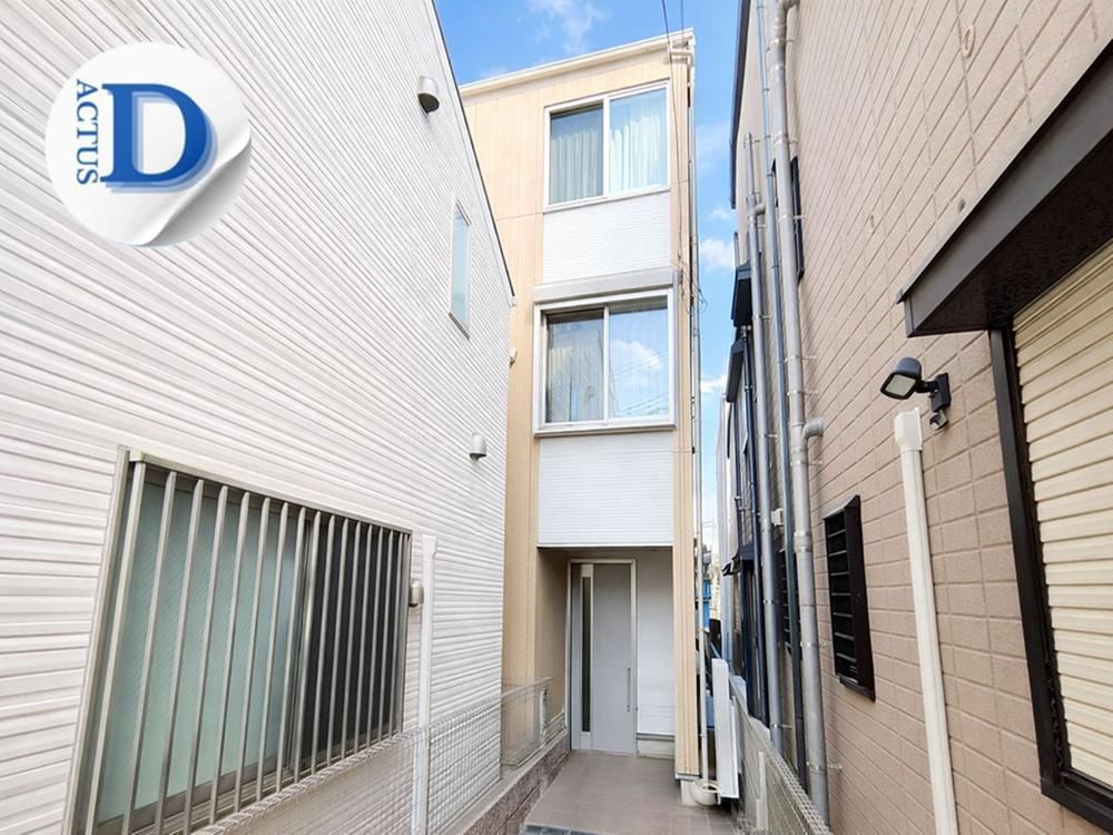 Convenient 3LDK House in Nakano - Photo 1