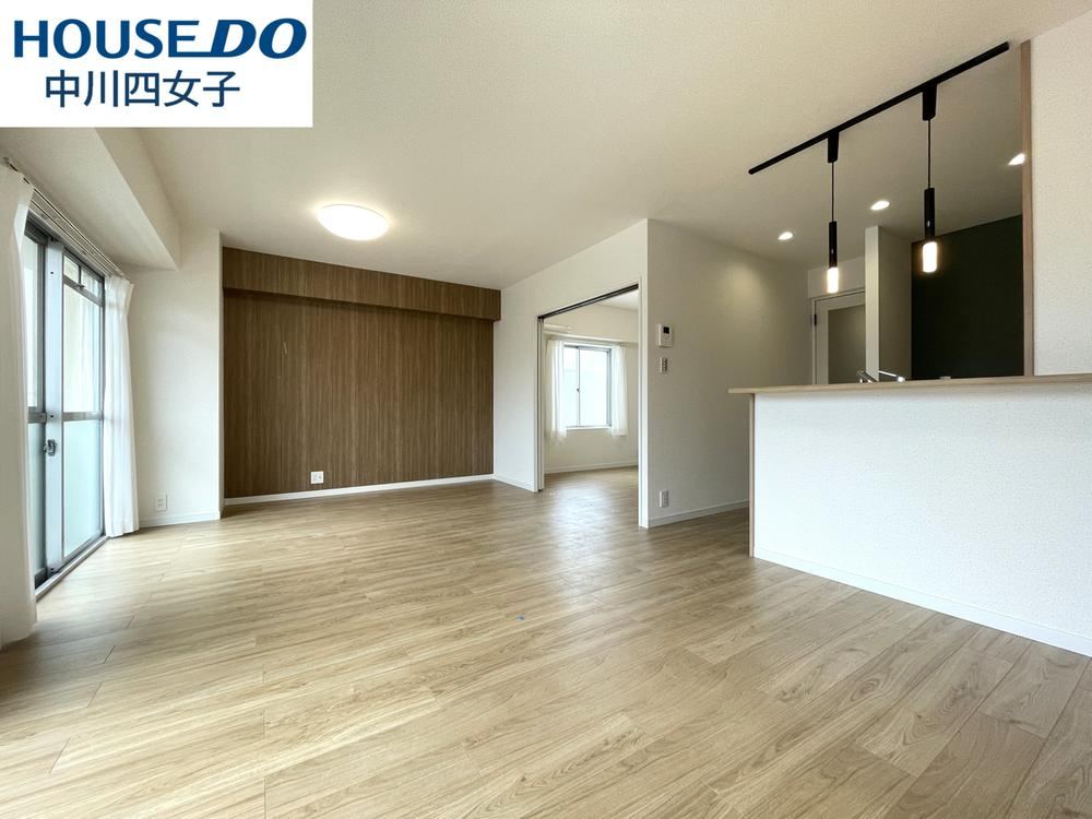 2LDK+S apartment in Nishi Ward, Nagoya, Aichi - Photo 1
