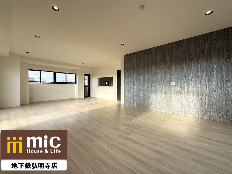 Unique 4LDK Apartment with Ocean Views Near Banto Bridge - Photo 1