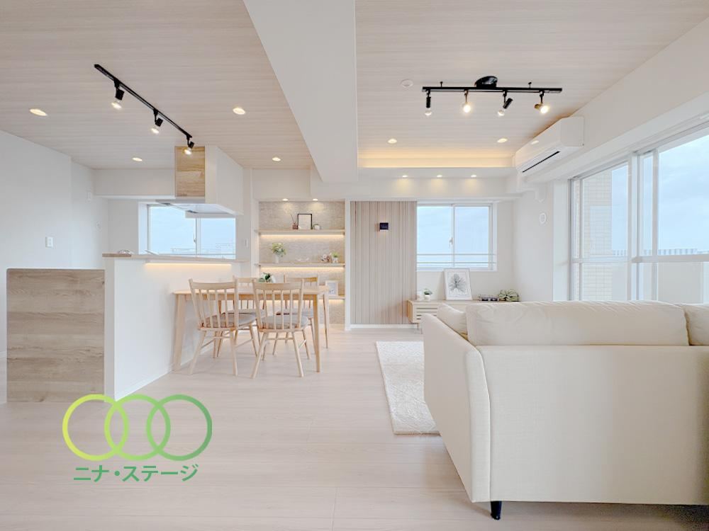 Renovated 2LDK Apartment in Haneda with Zero Down Payment Option - Photo 1