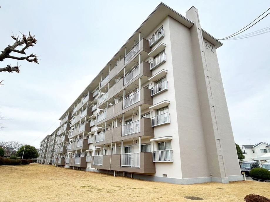Affordable 2LDK Apartment in Harajuku, Yokohama - Photo 1