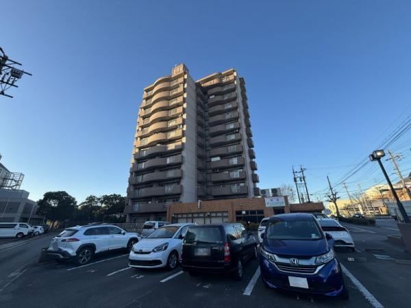 4LDK apartment in Tokai, Aichi - Photo 1