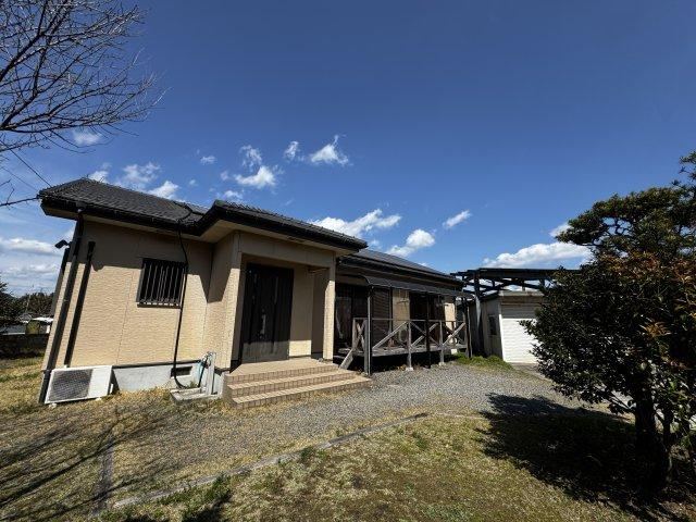 5LDK house in Aira, Kagoshima - Photo 1