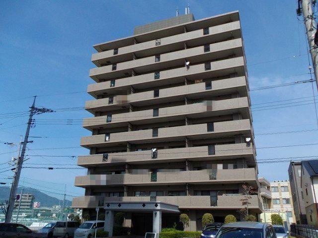 2LDK apartment in Nishi Ward, Hiroshima - Photo 1