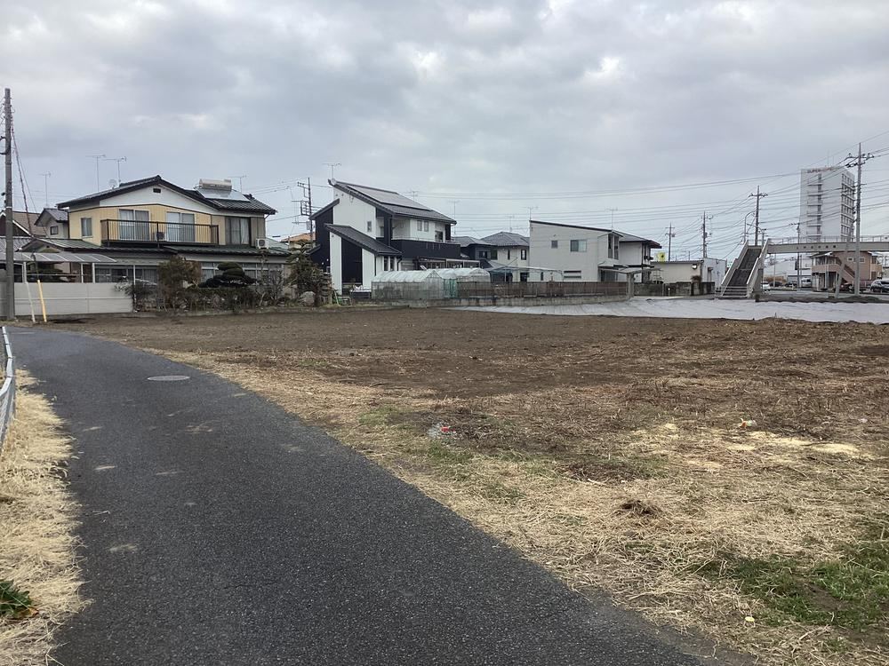 Flexible Land for Your Dream Home in Kamimikawa - Photo 1