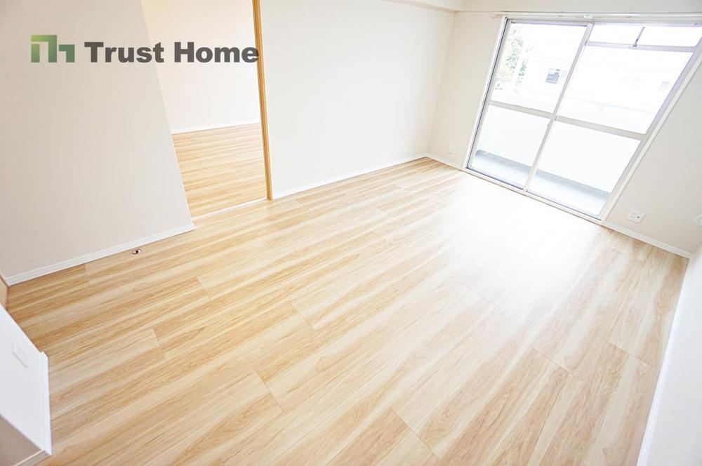 3LDK apartment in Tarumi Ward, Kobe, Hyogo - Photo 1