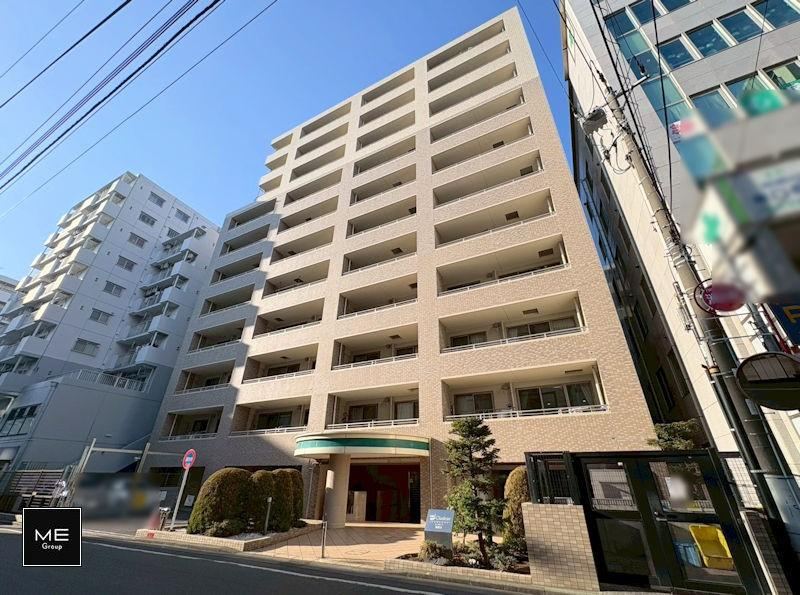 Bright 3LDK Corner Apartment near Shonandai Station - Photo 1