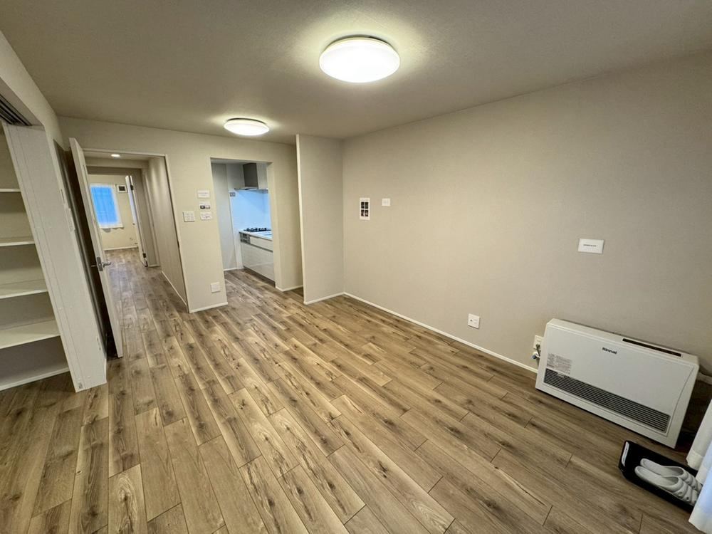 Immediate Move-in 3LDK Apartment in Higashi, Sapporo - Photo 1