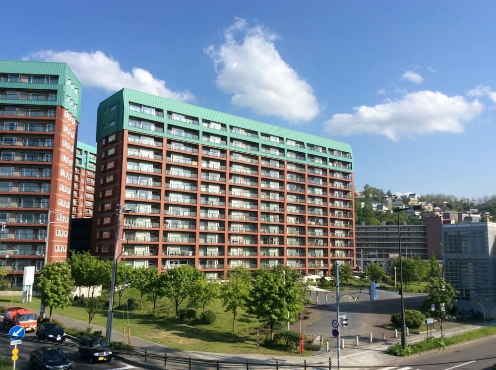 4LDK apartment in Otaru, Hokkaido - Photo 1