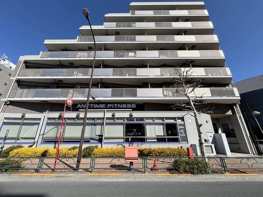 2LDK+S Apartment Steps from Shin-Egota Station - Photo 1