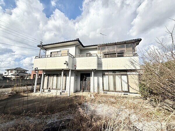 5LDK house in Koga, Fukuoka - Photo 1