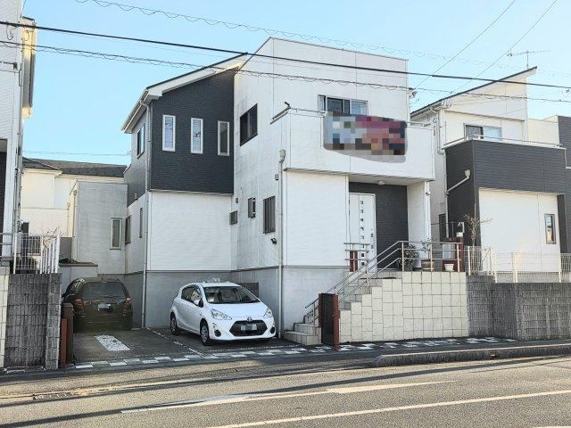 Modern 4LDK House in Tsukinowa - Photo 1