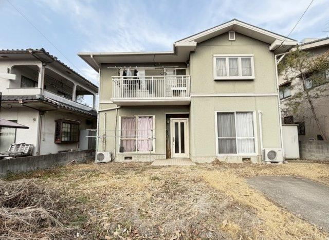 5LDK house in Kasaoka, Okayama - Photo 1