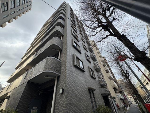 Cozy 2LDK Apartment in Kumano-cho - Photo 1