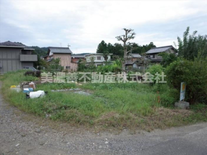 528 m² land in Yamagata, Gifu - Photo 1