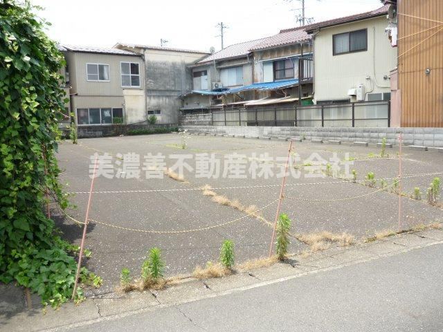 346 m² land in Gifu, Gifu - Photo 1
