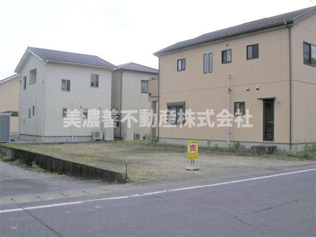 165 m² land in Motosu, Gifu - Photo 1