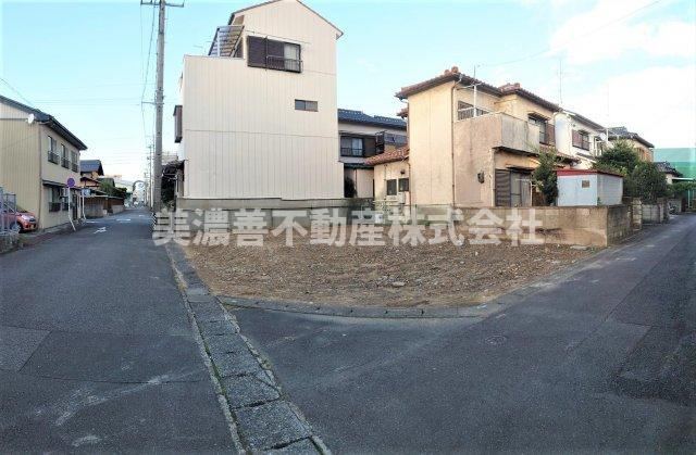 109 m² land in Gifu, Gifu - Photo 1