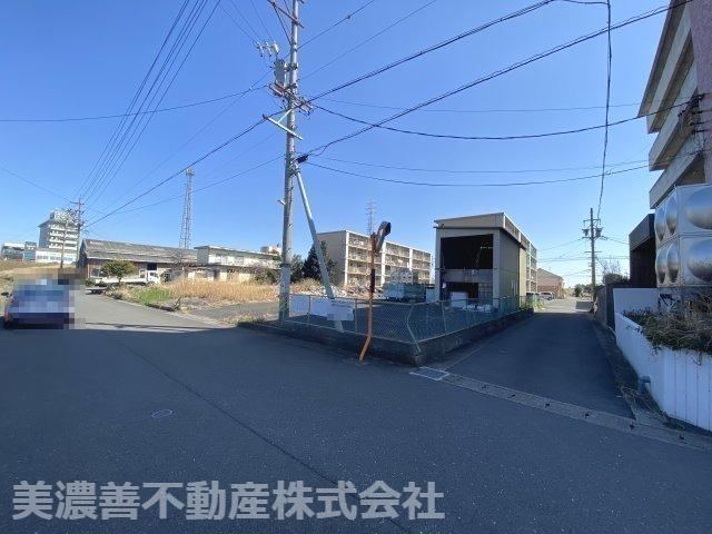 927 m² land in Ogaki, Gifu - Photo 1