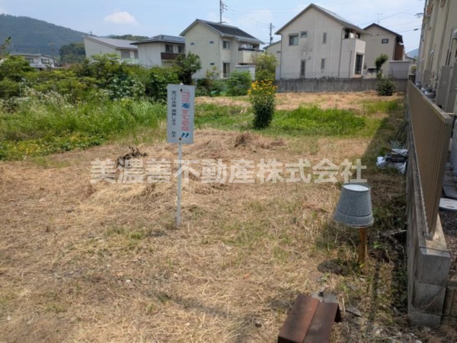 670 m² land in Gifu, Gifu - Photo 1