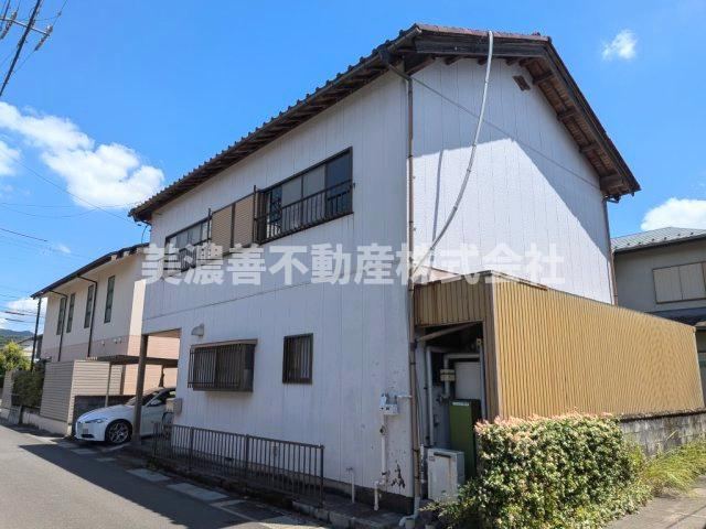 217 m² land in Gifu, Gifu - Photo 1