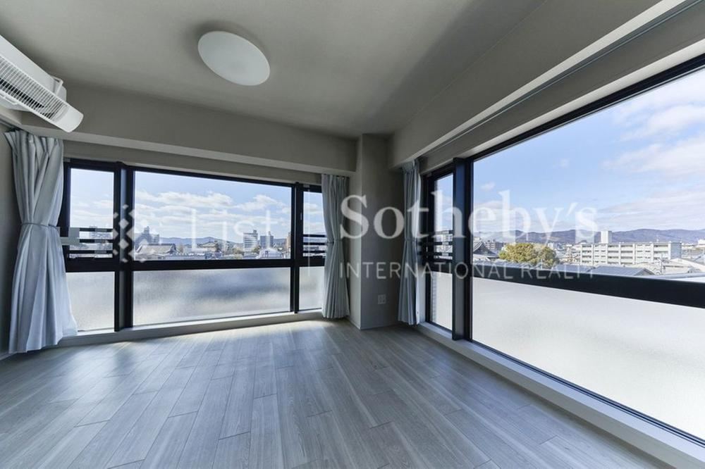 3LDK apartment in Kamigyo Ward, Kyoto - Photo 1
