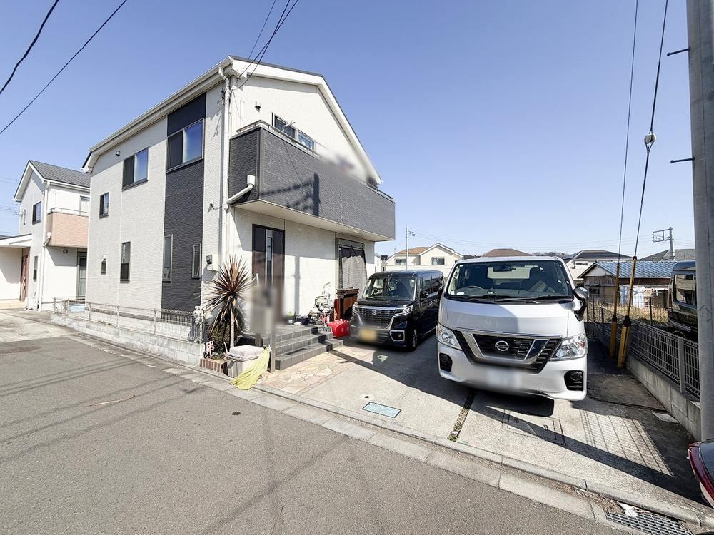 Family-Friendly House Near Amenities in Hachioji - Photo 1