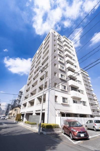 3LDK Apartment with Easy Access to Mito Station - Photo 1