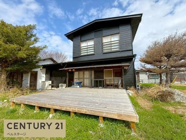 Spacious 4LDK House on 539 Tsubo Lot in Funabashi - Photo 1