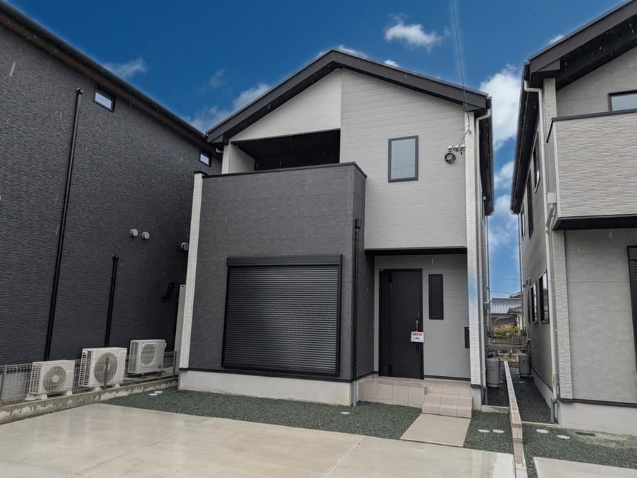4LDK house in Koshi, Kumamoto - Photo 1
