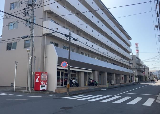 Secure 1LDK Apartment in Myojincho - Photo 1