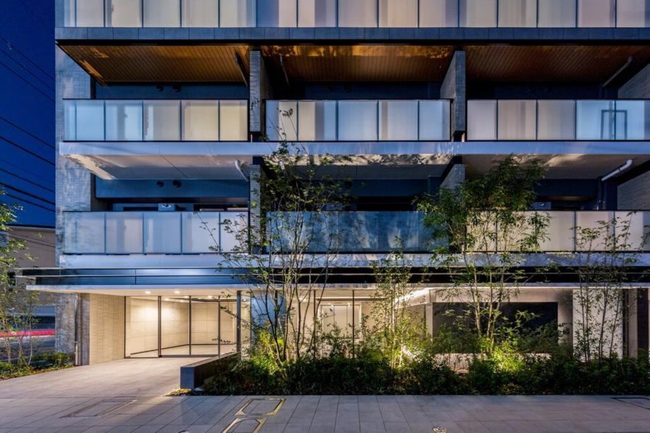 Newly Listed 2LDK Apartment in Toyosu - Photo 1