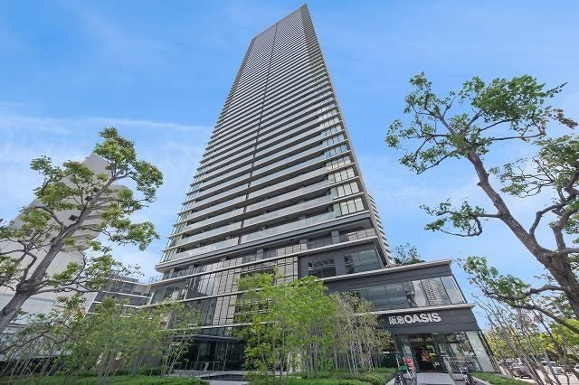 2LDK apartment in Kita Ward, Osaka - Photo 1