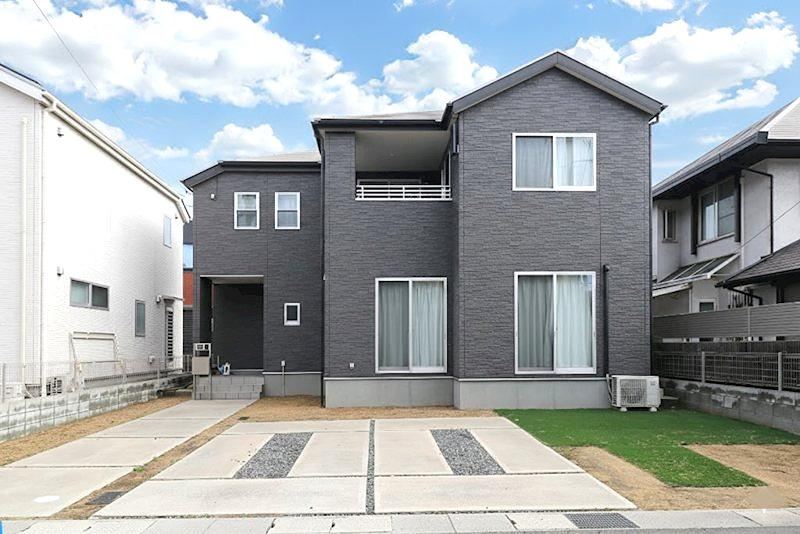 4LDK house in Kurashiki, Okayama - Photo 1