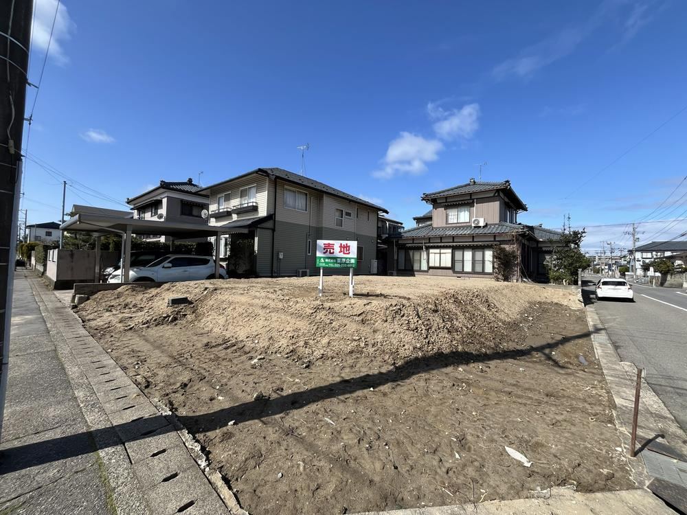 215 m² land in Nishi Ward, Niigata - Photo 1