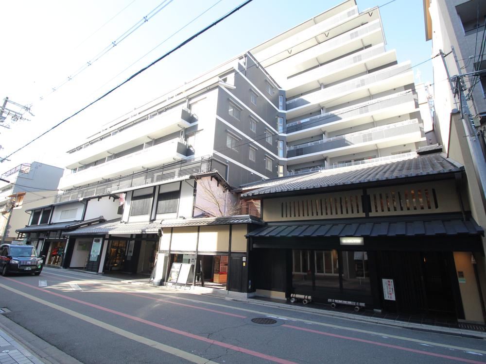 2LDK apartment in Nakagyo Ward, Kyoto - Photo 1